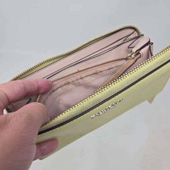 KATE SPADE Pre-Loved Light Lime Green Zipper Top Wallet - Picture 15 of 16